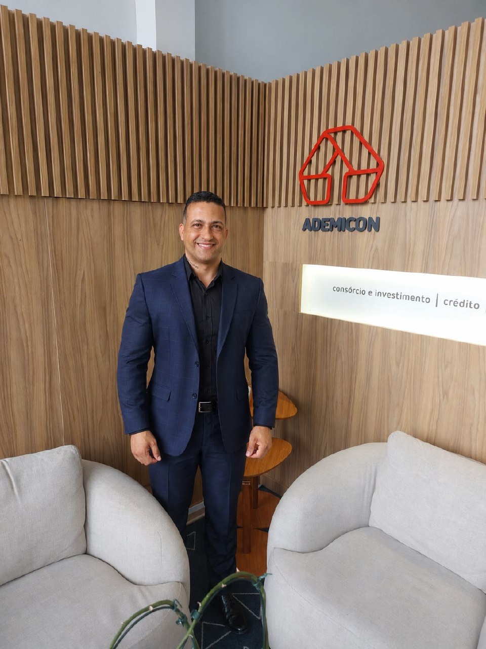 Marcos Mateus em uma unidade Ademicon